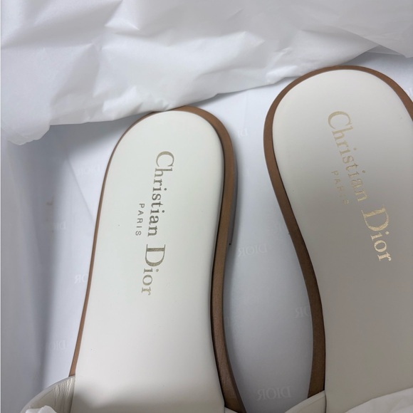 DWAY Dior Women’s White Slide Sandals - Paris Logo Sz:5 - Picture 2 of 8